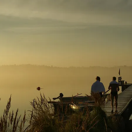 Soederhagen Och Gaesthem 2*