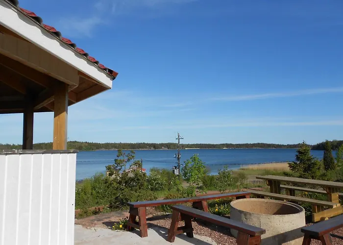 Soederhagen Och Gaesthem 2*